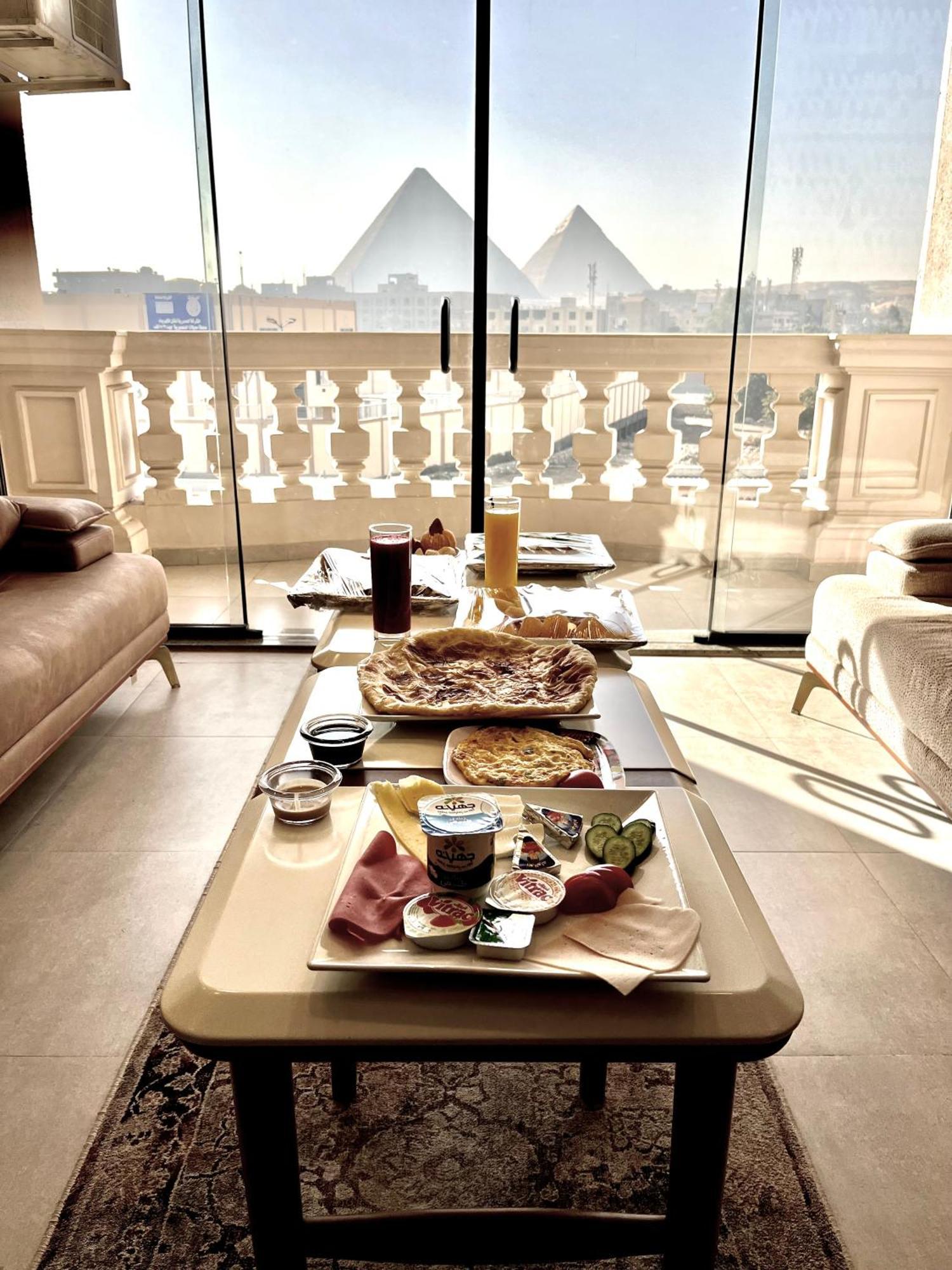 Pyramids Charm Hotel Al Kawm al Akhdar エクステリア 写真