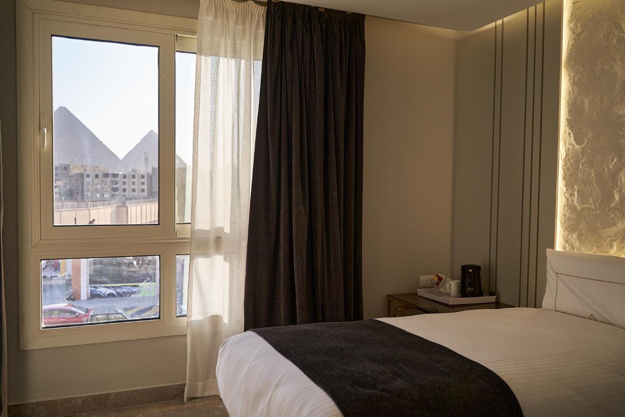 Pyramids Charm Hotel Al Kawm al Akhdar エクステリア 写真