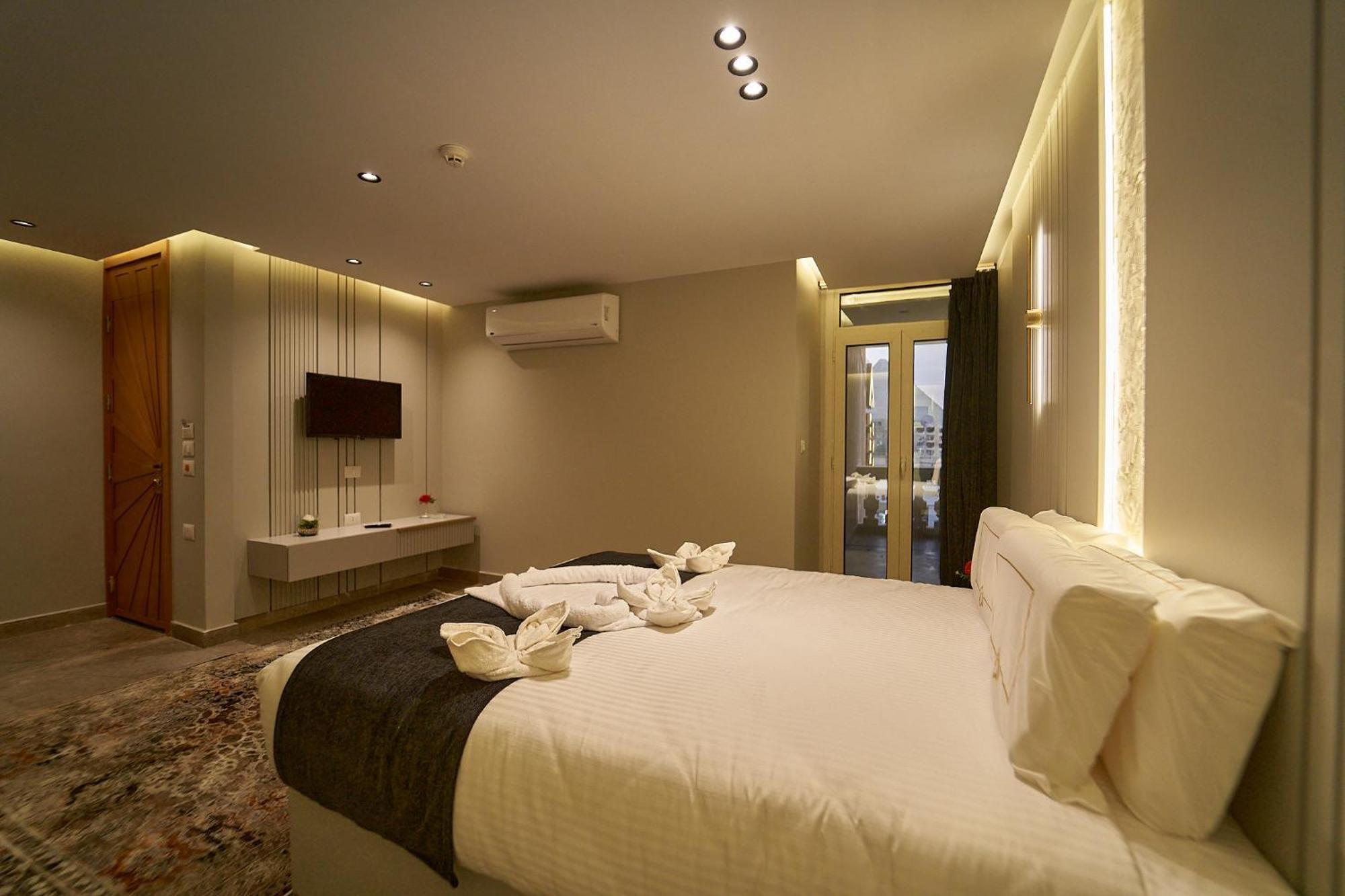 Pyramids Charm Hotel Al Kawm al Akhdar エクステリア 写真
