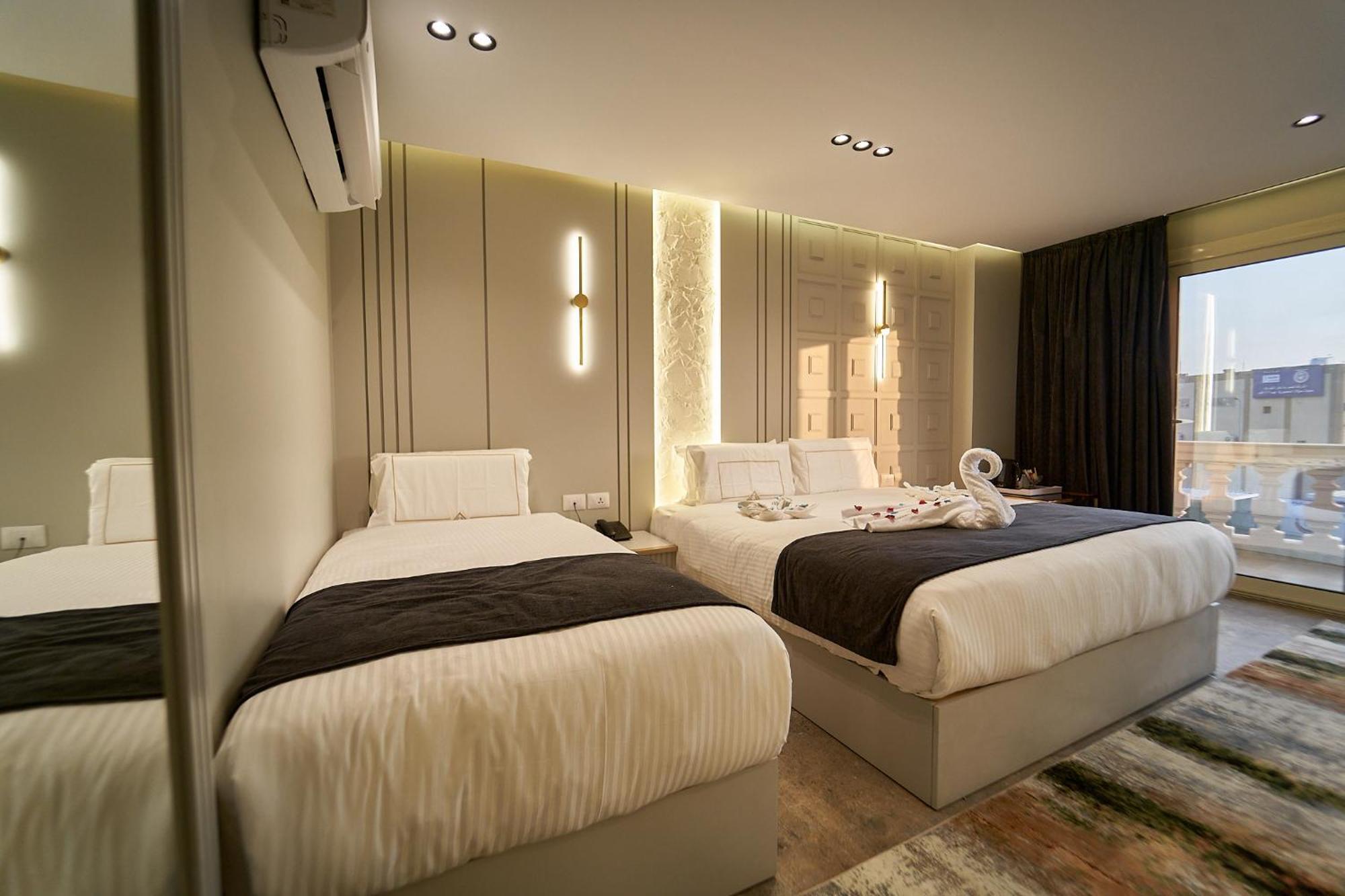 Pyramids Charm Hotel Al Kawm al Akhdar エクステリア 写真