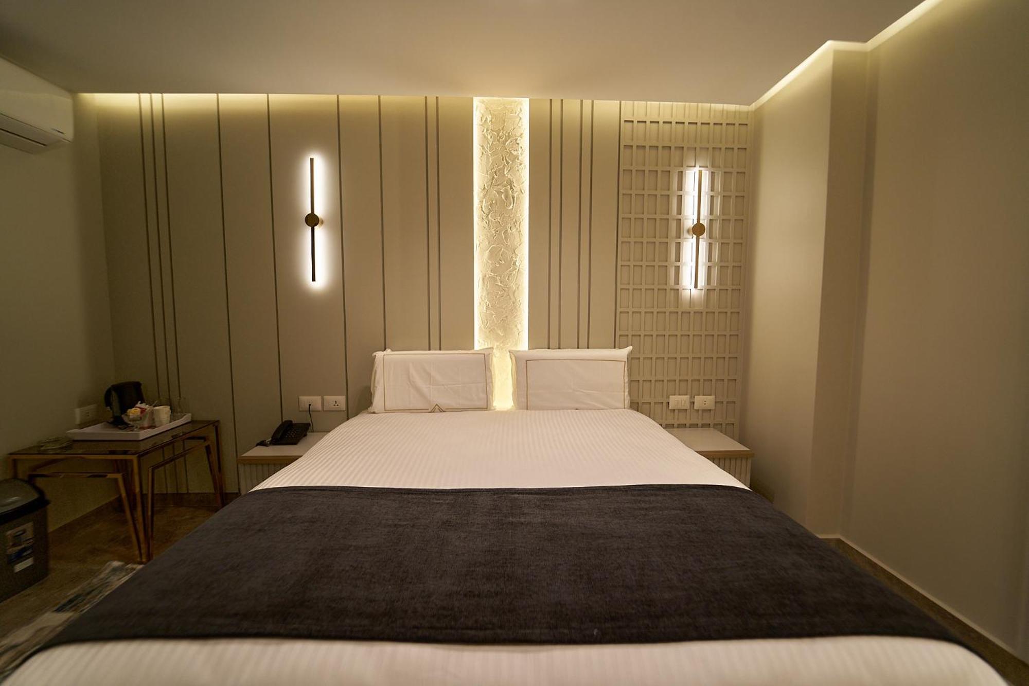 Pyramids Charm Hotel Al Kawm al Akhdar エクステリア 写真
