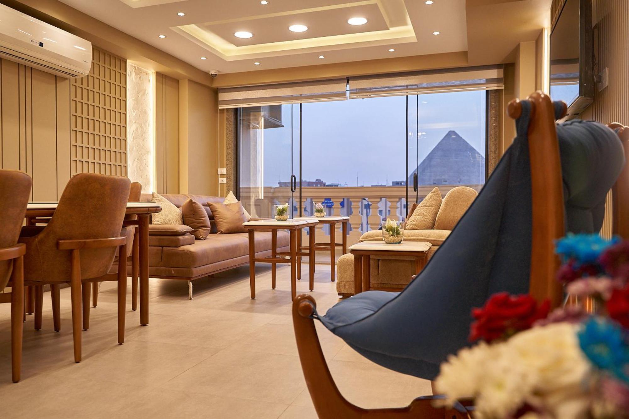Pyramids Charm Hotel Al Kawm al Akhdar エクステリア 写真