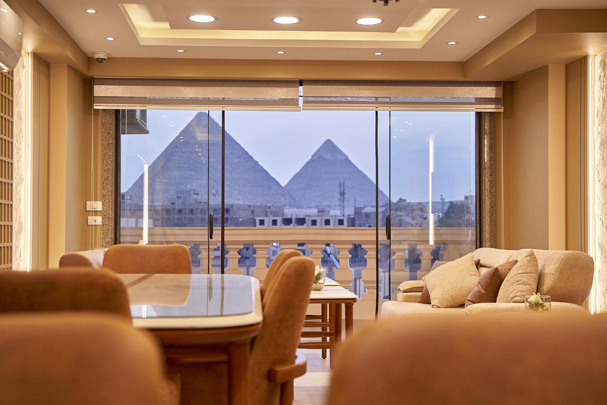 Pyramids Charm Hotel Al Kawm al Akhdar エクステリア 写真